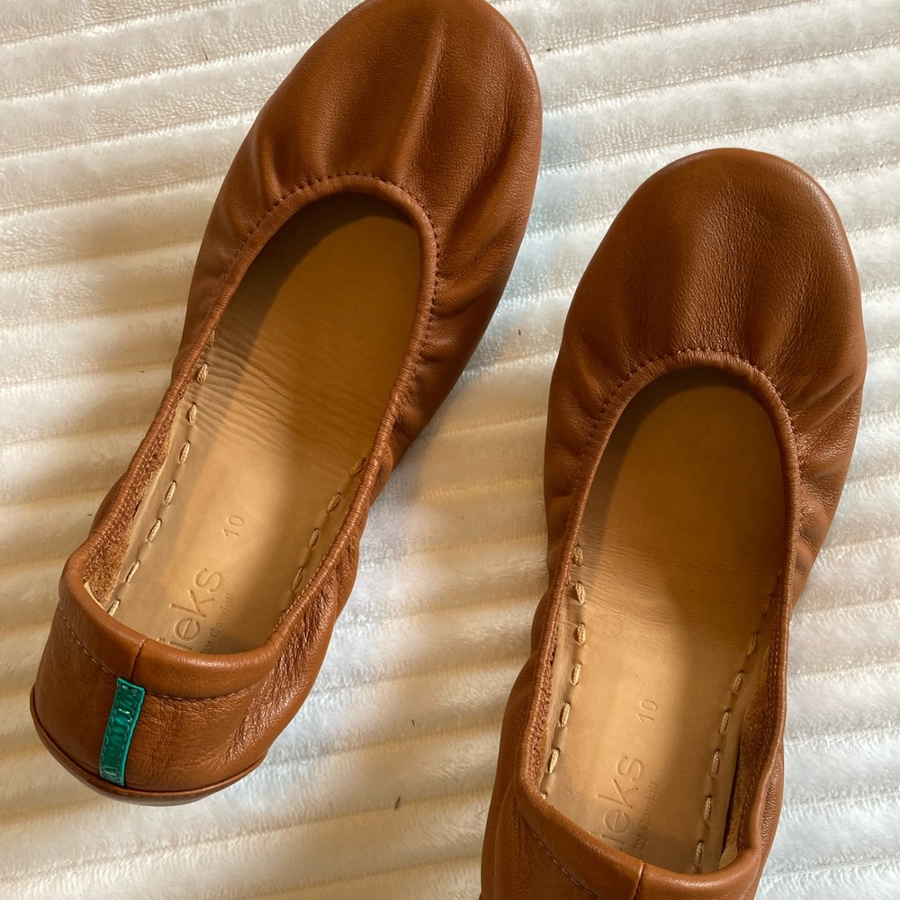 Tieks Chestnut Color